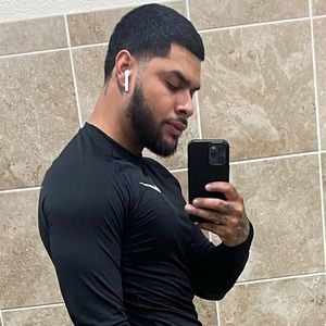 Meet your Posher, Samuel